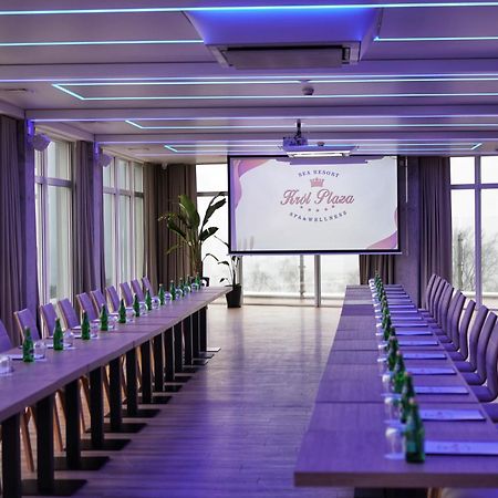 Resort Król Plaza Spa&Wellness Jarosławiec Kültér fotó
